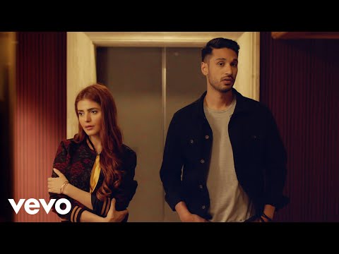 Aaya Na Tu Song Lyrics image