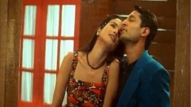 Ab Mujhe Raat Din Song Lyrics