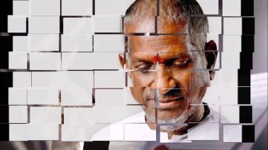 Alai Meethu Thadumaruthe Song Lyrics