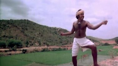Amman Kovil Kizhakale Song Lyrics