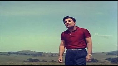 Anbe Vaa Song Lyrics