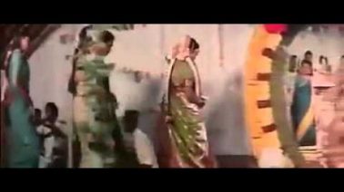 Annana Vittu Song Lyrics