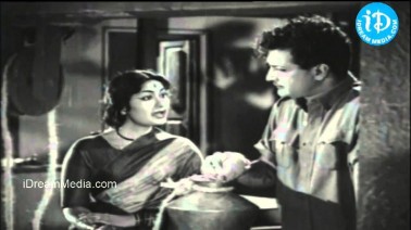 Chaduvu Raani Vaadavani Song Lyrics