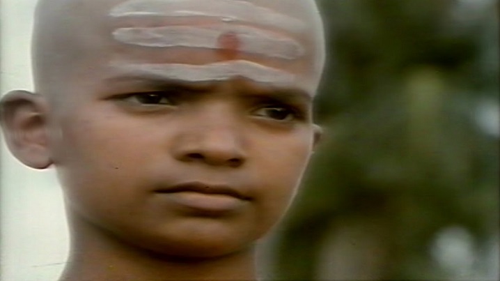 Chuttu Pakkala Song Lyrics image