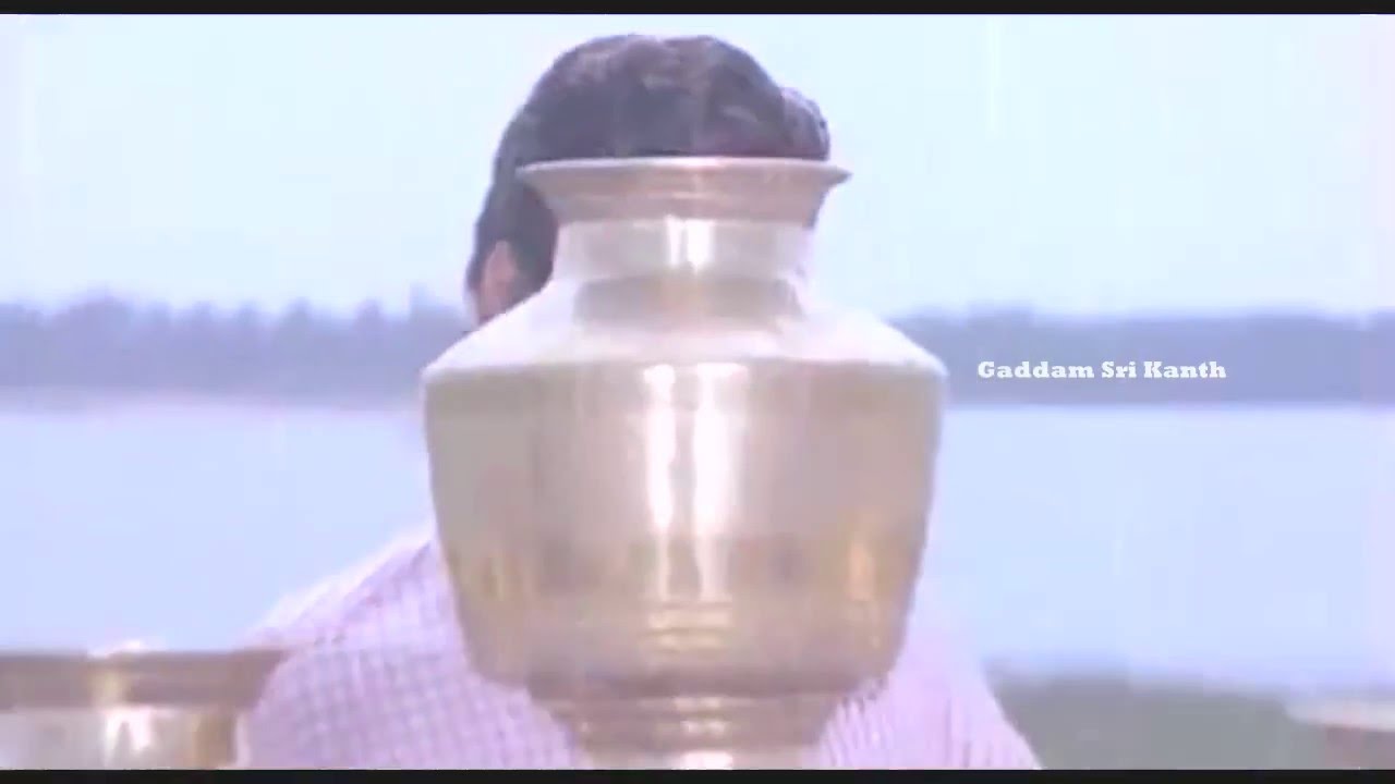 Elluvachi Godaramma Song Lyrics image