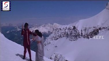 Enna Idhu Kanavaa Song Lyrics