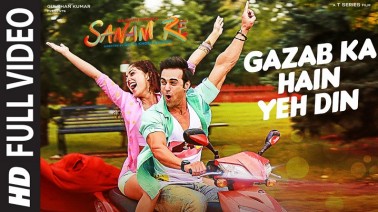 Gazab Ka Hai Yeh Din Song Lyrics