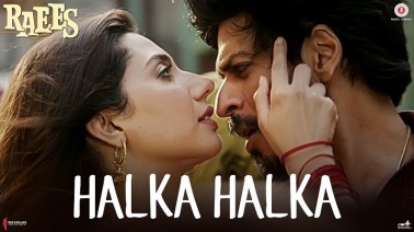Halka Halka Song Lyrics