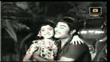 Idho Endhan Deivam Song Lyrics