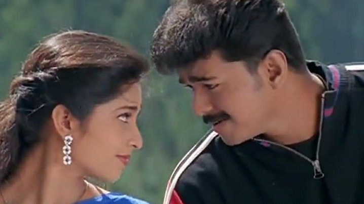 Chinnanchiru Kiliye Song Lyrics image