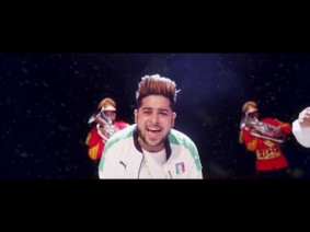 Kaahto Sarhi Aan Song Lyrics