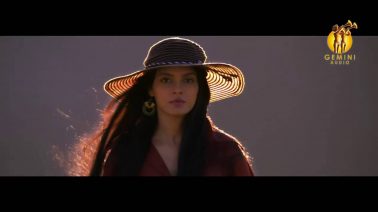 Kaatriley Nadanthene Song Lyrics