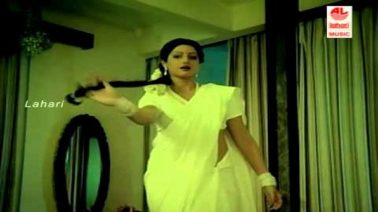 Pona Poguthu Song Lyrics