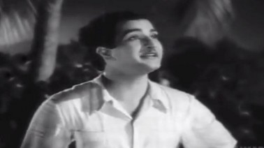 Ravoyi Chandamama Song Lyrics