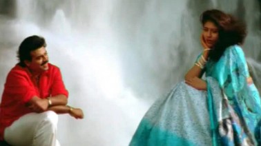 Rojave Chinni Rojavae Song Lyrics