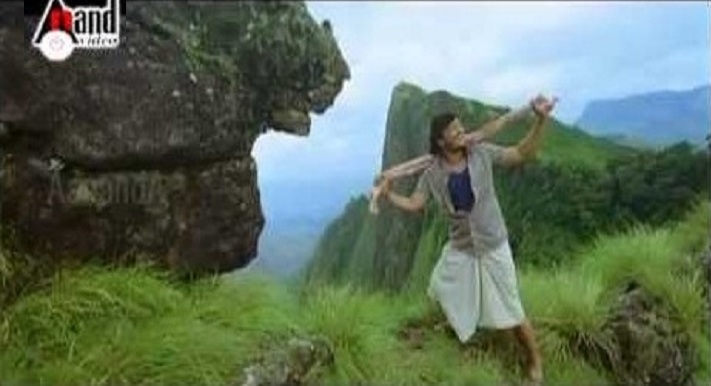 Shyloo Song Lyrics image