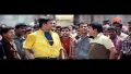 Theradi Veethiyil Song Lyrics