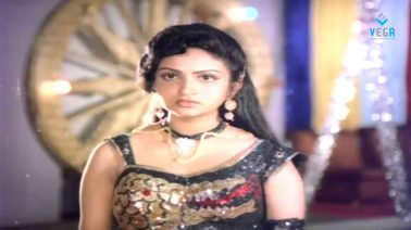 Thevai Indha Paavai Song Lyrics