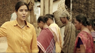 Udhichuyarnne Song Lyrics