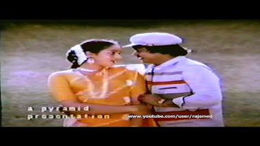 Velli Nila Padhumai Song Lyrics