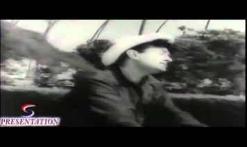 Akela Hun Mein Is Duniya Mein Song Lyrics