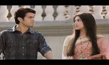 Bikhari Bikhari Si Julfein Hain Kyun Song Lyrics image