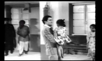Gudiya Si Meri Ladli Song Lyrics