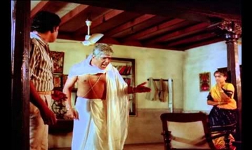 Iyarkaiyin Thozhi Song Lyrics image
