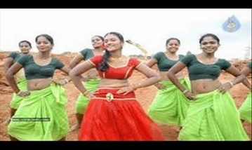 Kanavoduthaan En Vazhkaiya Song Lyrics image