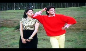 Ladki Akeli Tu Bhi Akela Song Lyrics image