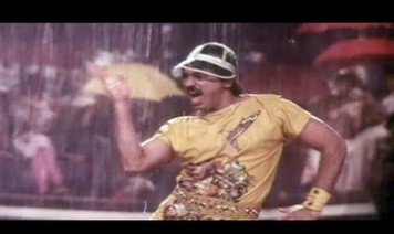 Megam Kottatum Song Lyrics