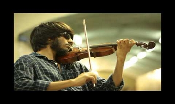 Nathi Pogum Koozhangal Payanam Song Lyrics image