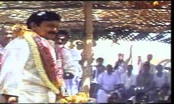 Pennalla Pennalla Oothaa Poo Song Lyrics image