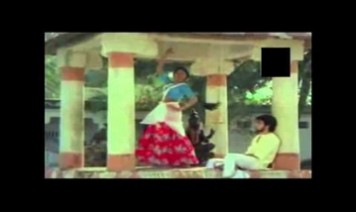 Velli Salangaigal Konda Song Lyrics