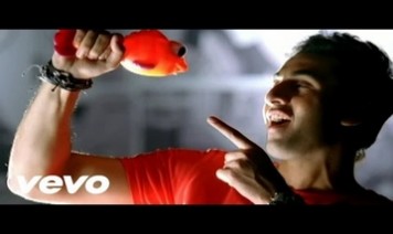 Wake Up Sid Song Lyrics