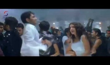 Yaakai Thiri Song Lyrics