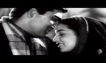 Yeh Khamoshiya Yeh Tanhaayiya Song Lyrics